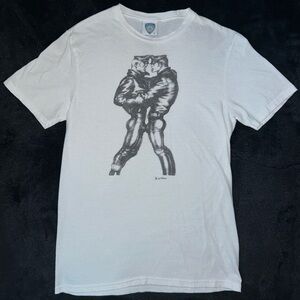 -Vintage 90s Tom Of Finland LGBTQ Gay BDSM Art Tee
-Size Small